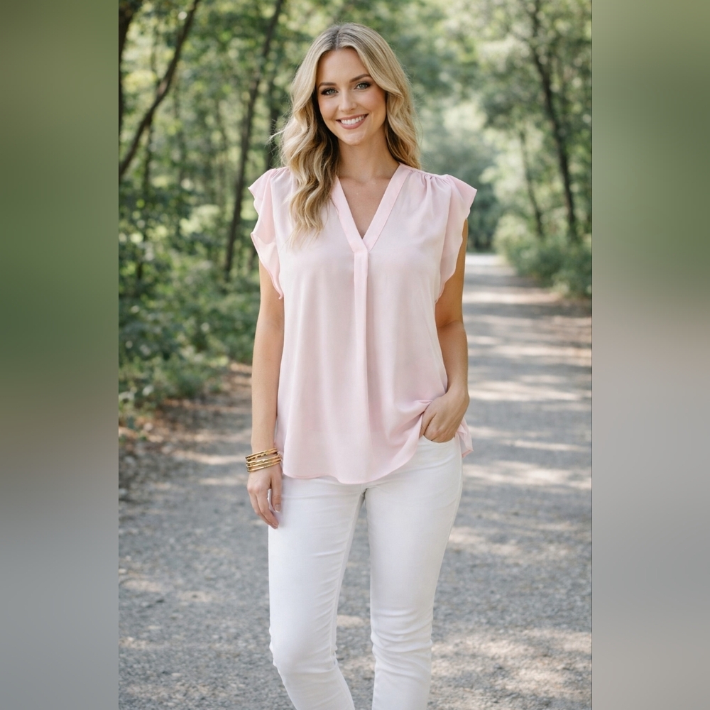 Chaus Pink Flutter Sleeve Woman's Blouse XL Soft Feminine Sheer Layer V-Neck